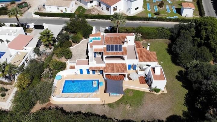 הוילה קארבואירו Casa Sacha מראה חיצוני תמונה